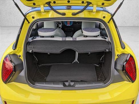 Certified 2025 MINI Cooper S image 6