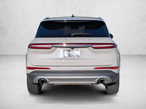 Used 2020 Lincoln Corsair FWD w/ Convenience Package image 6
