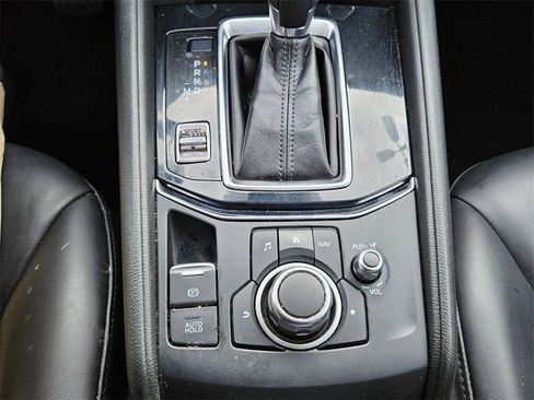 Used 2017 MAZDA CX-5 Touring w/ Preferred Equipment Package image 21