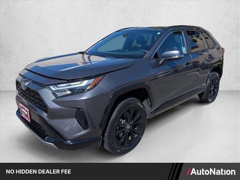 Certified 2023 Toyota RAV4 SE w/ Convenience Package AWD/4WD image 1