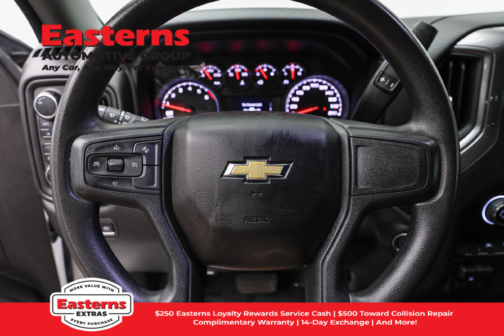 Used 2024 Chevrolet Silverado 1500 Custom w/ LPO, Dark Essentials Package AWD/4WD image 11