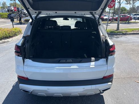 Used 2026 BMW X5 sDrive40i w/ Climate Comfort Package image 5