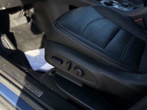 Certified 2024 GMC Terrain Denali w/ Denali Premium Package image 15