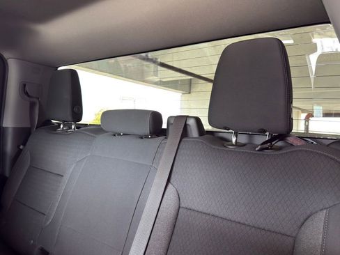 Used 2023 Chevrolet Silverado 1500 RST w/ Z71 Off-Road Package image 31