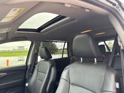 Used 2021 Honda Pilot Special Edition image 12