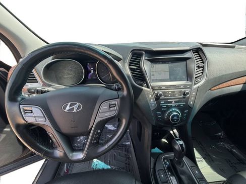 Used 2019 Hyundai Santa Fe XL FWD image 22