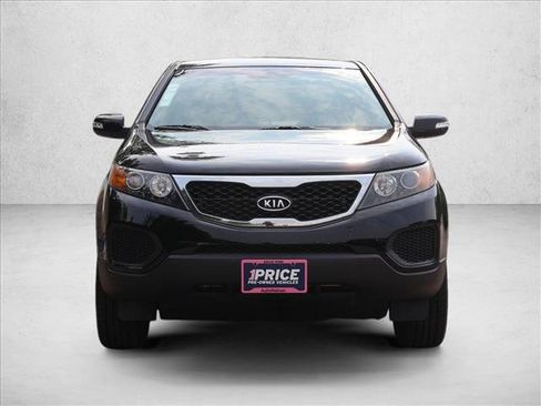 Used 2012 Kia Sorento FWD image 2