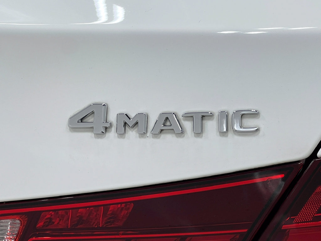 Used 2022 Mercedes-Benz C 300 4MATIC Sedan image 41