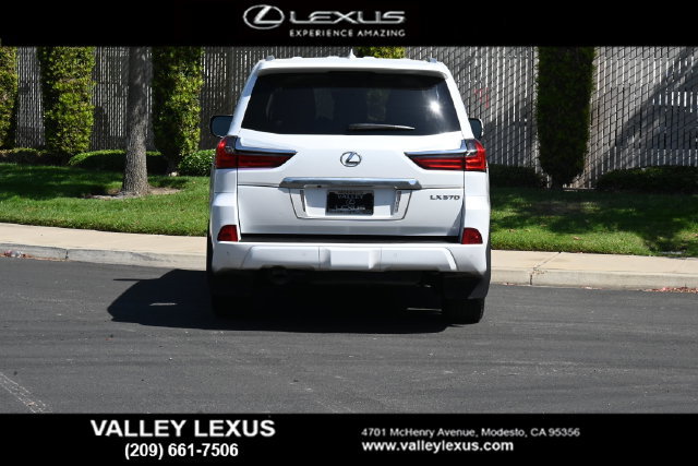 Used 2018 Lexus LX 570 4WD w/ Luxury Package image 6