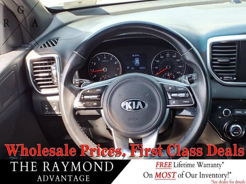Used 2020 Kia Sportage S w/ S Premium Package AWD/4WD image 19