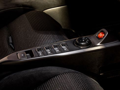 Used 2019 Ford GT image 52