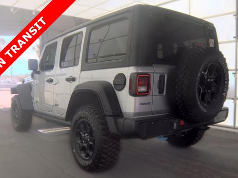 Used 2023 Jeep Wrangler Unlimited w/ Cold Weather Group AWD/4WD image 5