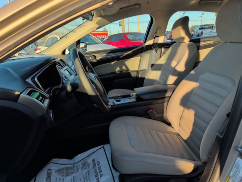 Used 2018 Ford Fusion S image 8