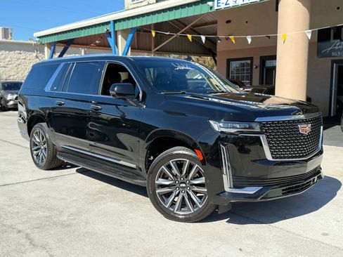 Used 2021 Cadillac Escalade ESV Premium Luxury image 3