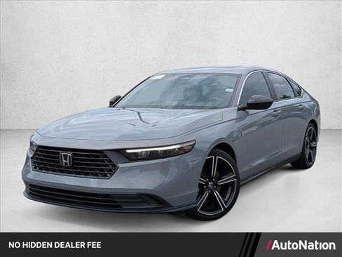 Certified 2025 Honda Accord Sport image 1