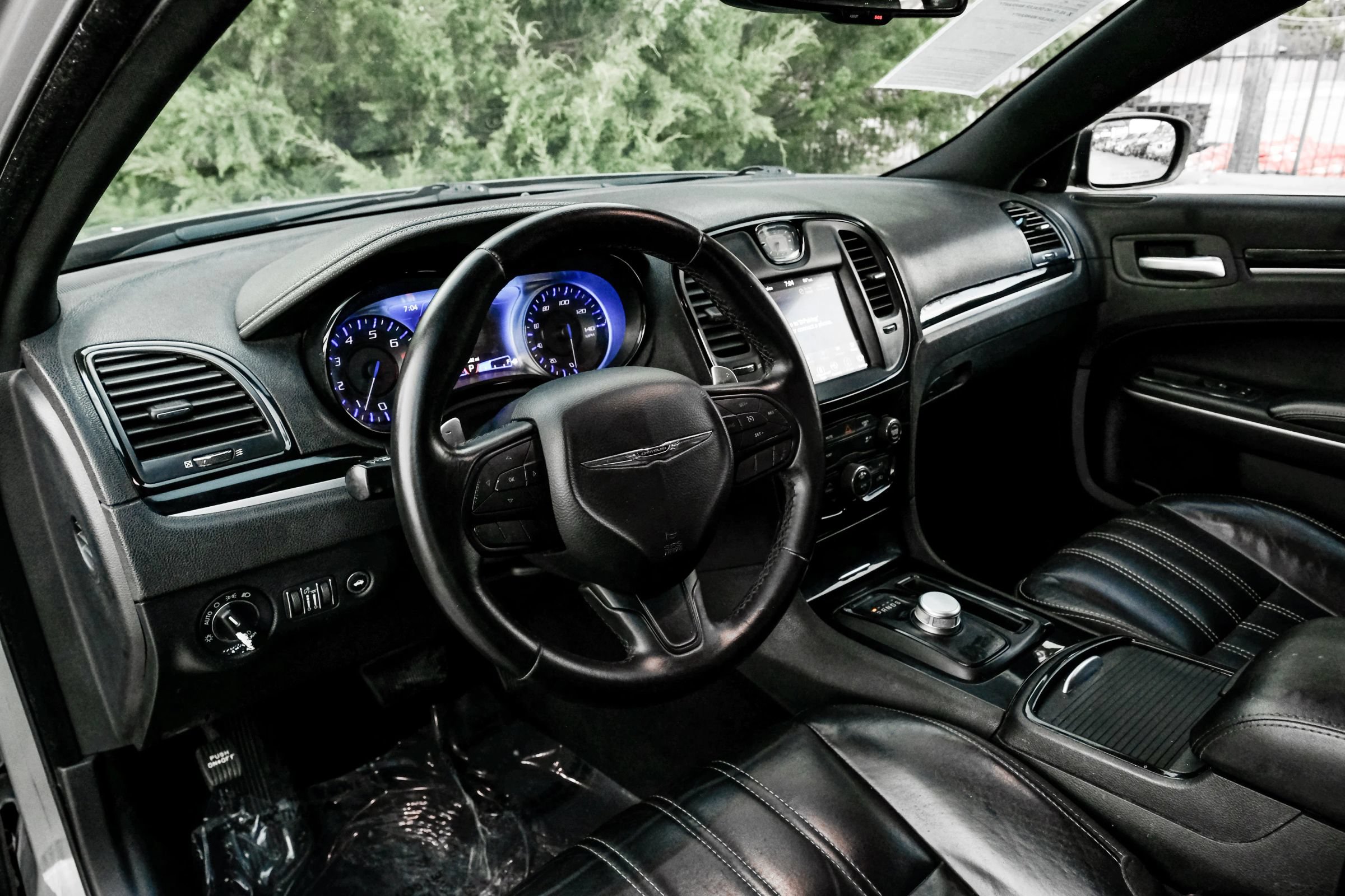 Used 2019 Chrysler 300 S AWD/4WD image 3