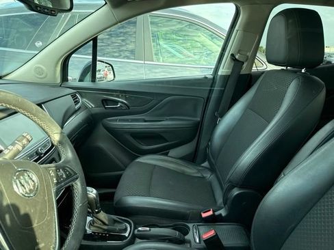 Used 2018 Buick Encore Sport Touring w/ Safety Package FWD image 9