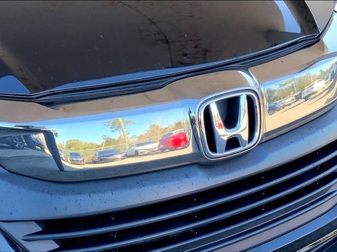 Used 2022 Honda HR-V EX image 32