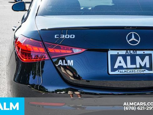 Used 2025 Mercedes-Benz C 300 Sedan image 12