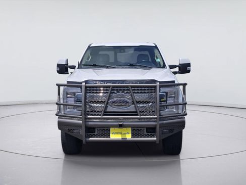 Used 2019 Ford F350 Lariat w/ Lariat Ultimate Package AWD/4WD image 2
