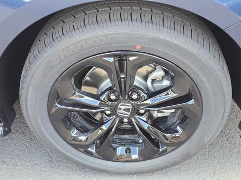 New 2025 Honda Accord SE image 9