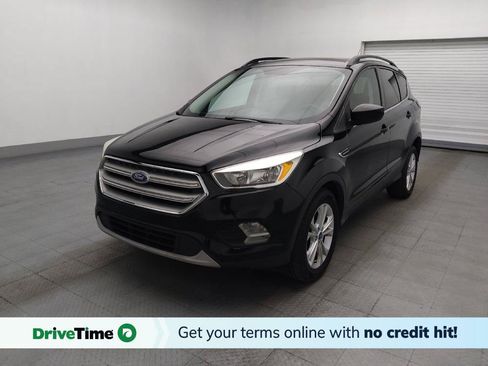 Used 2018 Ford Escape SE FWD image 1