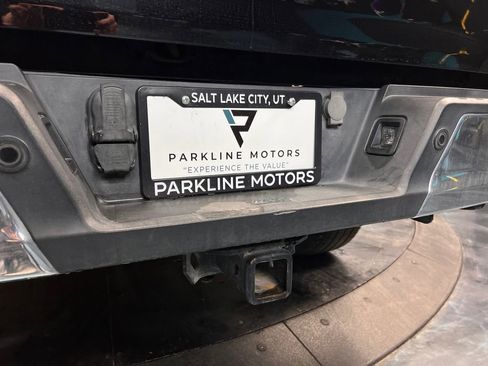 Used 2023 Ford F150 Lariat w/ Trailer Tow Package image 26