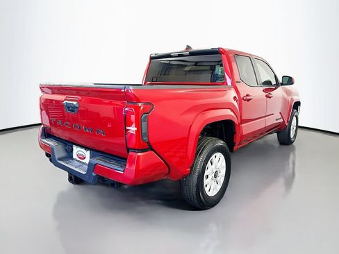 Certified 2026 Toyota Tacoma SR5 AWD/4WD image 5
