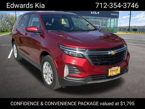 Used 2022 Chevrolet Equinox LT AWD/4WD image 1