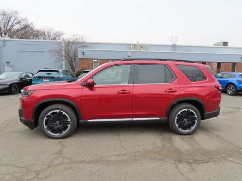 New 2026 Honda Pilot image 3