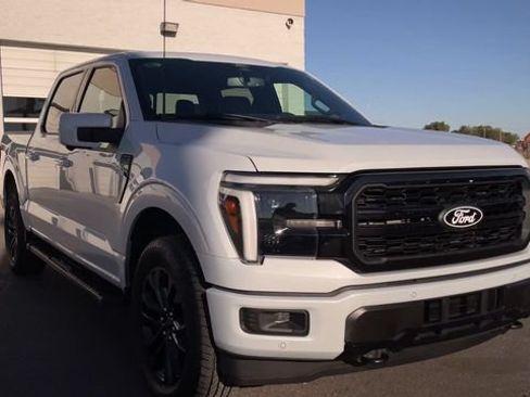 Used 2025 Ford F150 Lariat AWD/4WD image 4