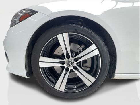 Used 2023 Mercedes-Benz C 300 4MATIC Sedan image 12