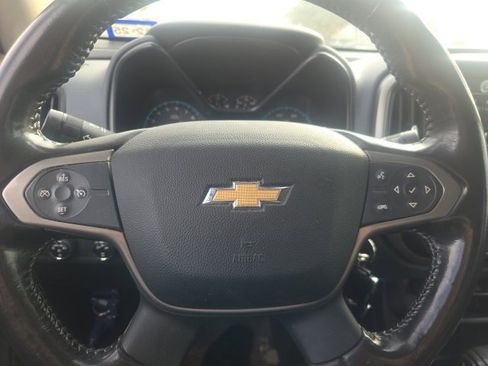 Used 2016 Chevrolet Colorado Z71 image 9