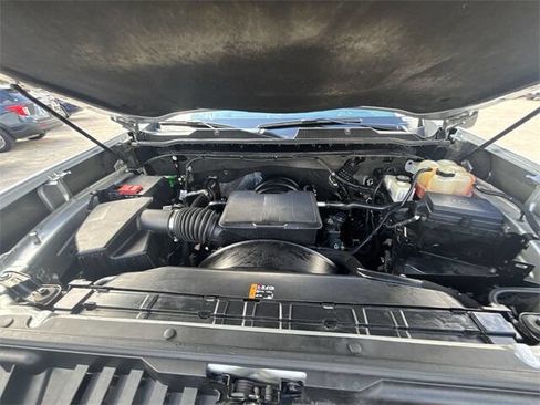 Used 2022 Chevrolet Silverado 2500 Custom w/ Custom Convenience Package image 29