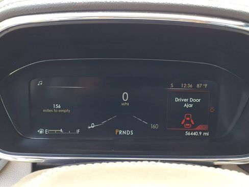 Used 2019 Lincoln Continental Select AWD/4WD image 6