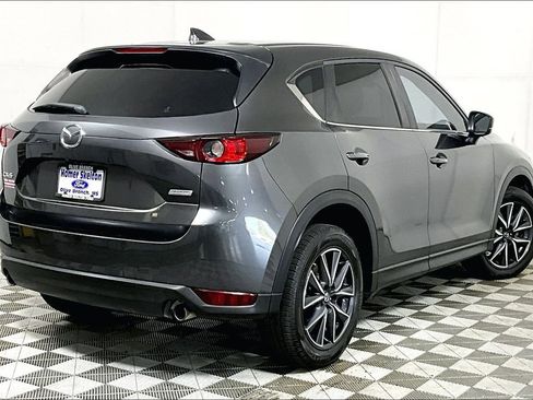 Used 2018 MAZDA CX-5 Touring image 12