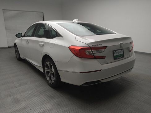 Used 2019 Honda Accord EX image 5