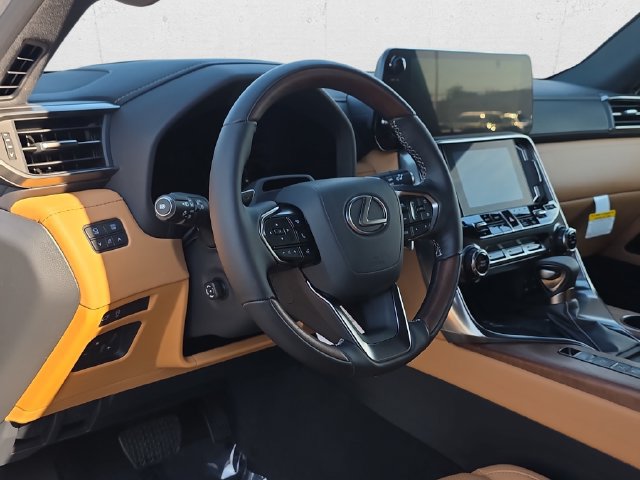New 2026 Lexus LX 600 4WD w/ Luxury Package image 18