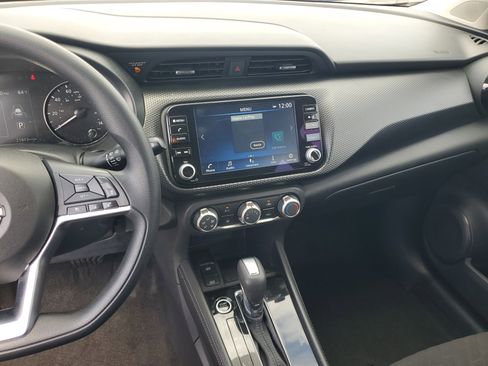 Certified 2024 Nissan Kicks SV w/ Exterior Package image 19