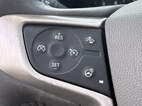 Used 2018 GMC Terrain Denali w/ Advanced Safety Package image 26