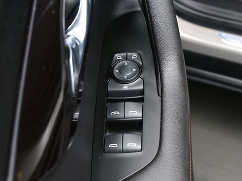 Used 2021 Chevrolet Blazer RS w/ Enhanced Convenience Package image 10