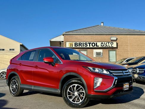 Used 2020 Mitsubishi Eclipse Cross ES image 1