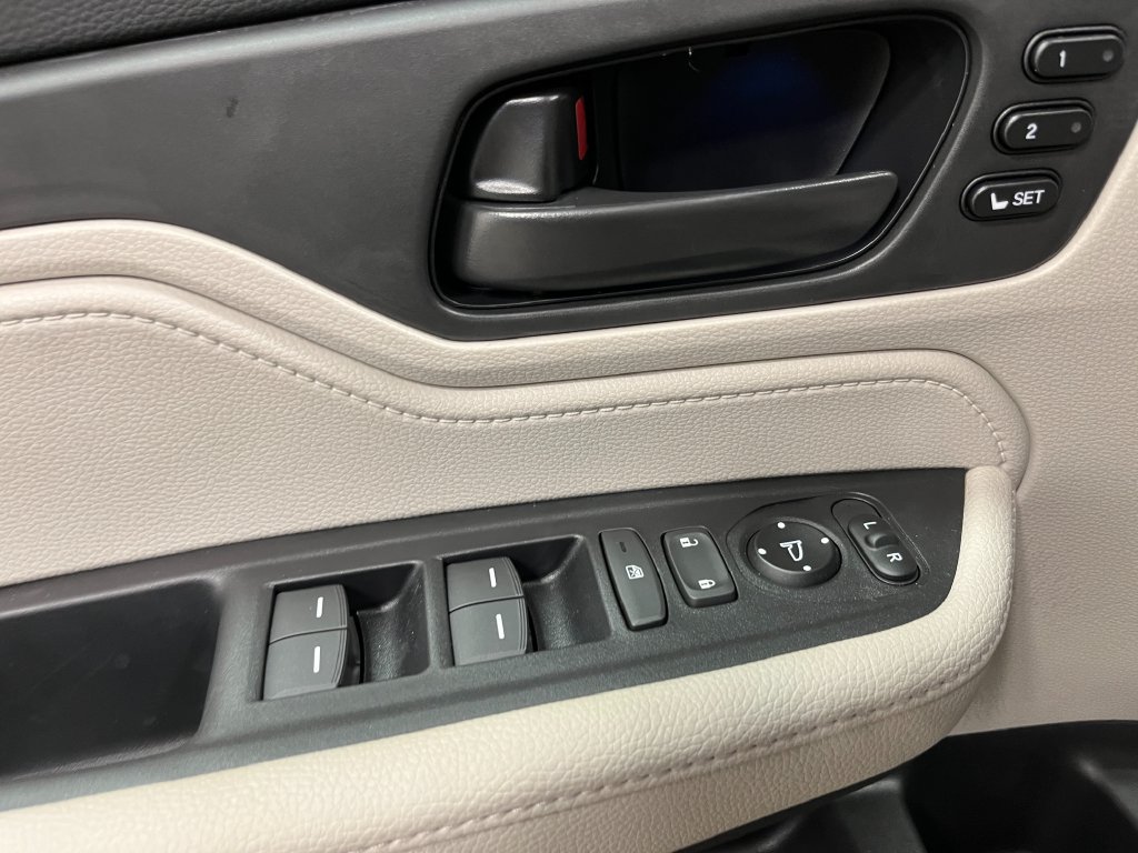 New 2027 Honda Odyssey EX-L image 17