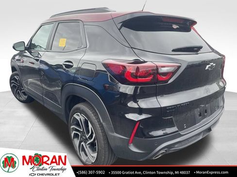 Used 2024 Chevrolet TrailBlazer RS w/ Convenience Package AWD/4WD image 8