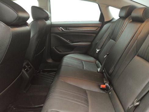 Used 2019 Honda Accord EX-L image 18