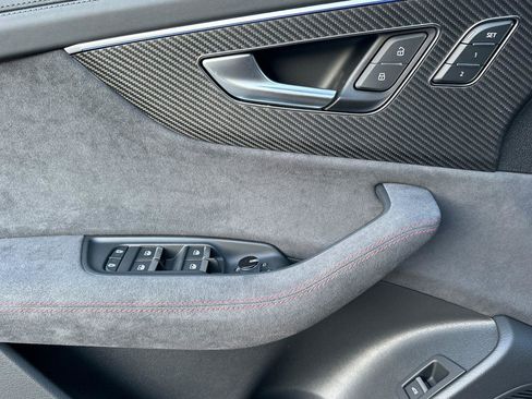 New 2026 Audi RS Q8 performance image 10