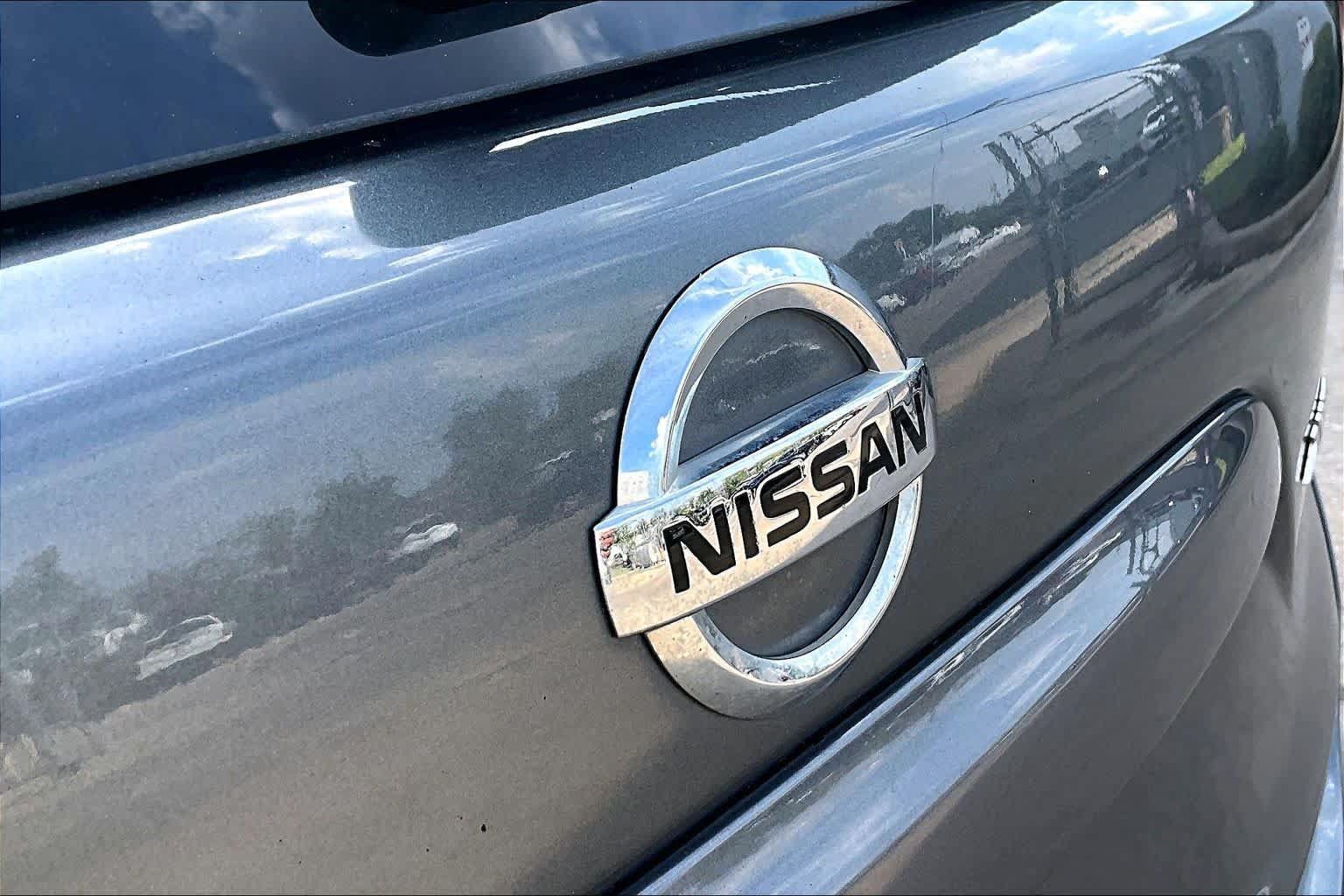 Used 2016 Nissan Murano S w/ Navigation Package AWD/4WD image 10
