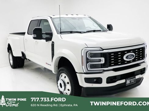 New 2026 Ford F450 Platinum w/ FX4 Off-Road Package image 1