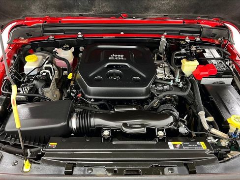 Used 2021 Jeep Wrangler Unlimited Sport AWD/4WD image 11