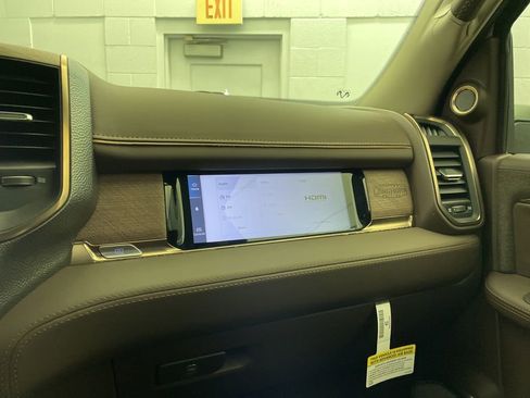 New 2026 RAM 2500 Limited image 19